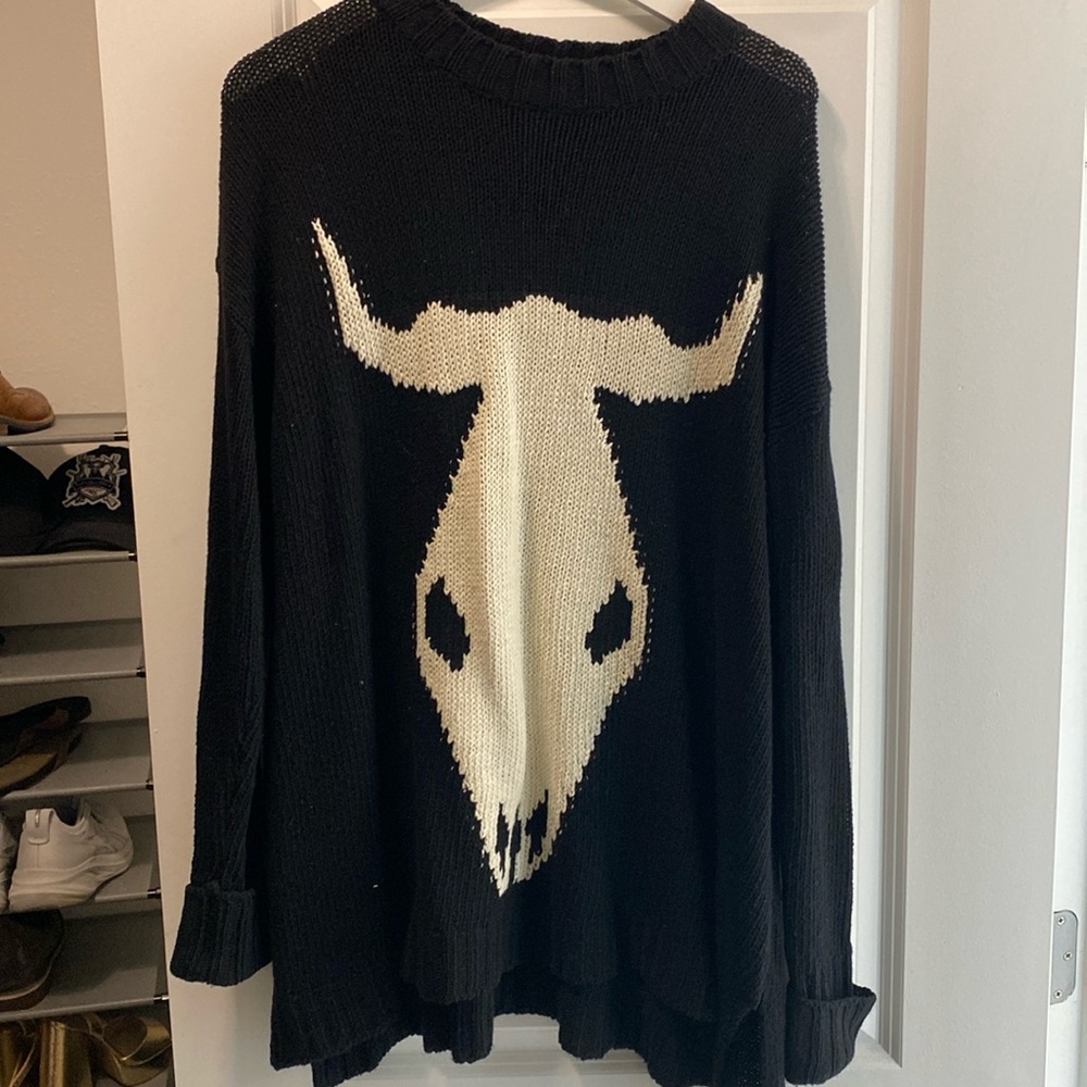Show me your mumu oversized skull sweater